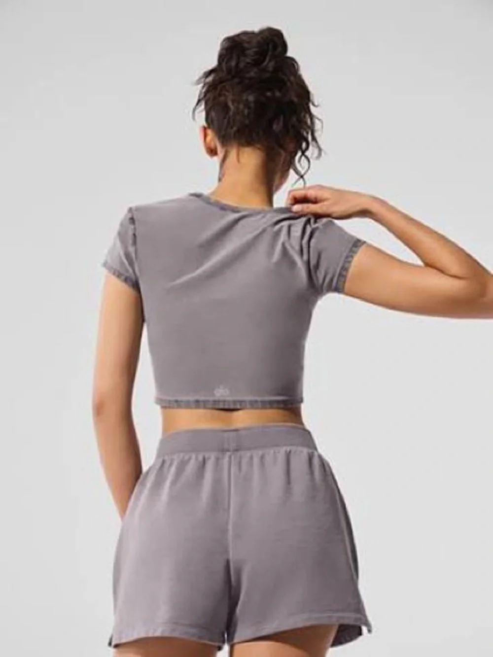 Alo Yoga Washed Alosoft Crop Finesse Short Sleeve shirt cool grey wash Size XS